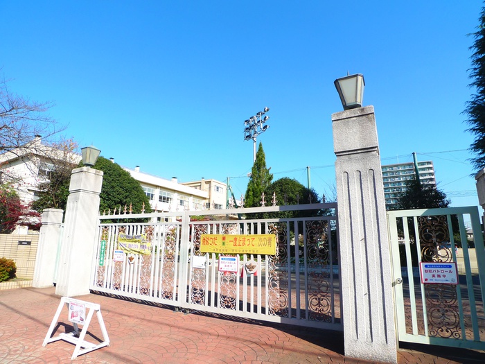 小学校　さいたま市立北浦和小（小学校）まで130m