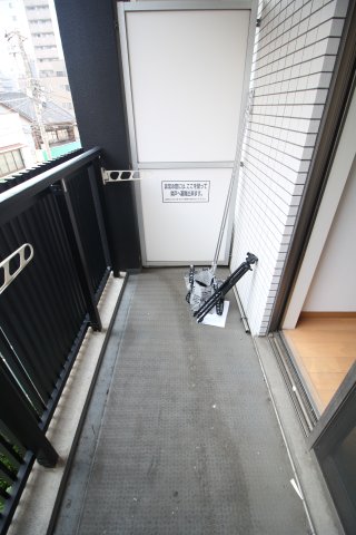 バルコニー　プライムアーバン板橋区役所前　板橋区本町27