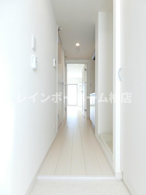 玄関　落ち着いた玄関です