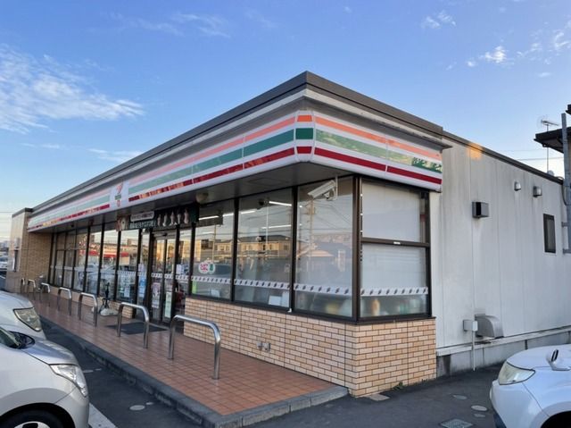 コンビニ　セブン-イレブン 土浦中神立店（コンビニ）まで600m
