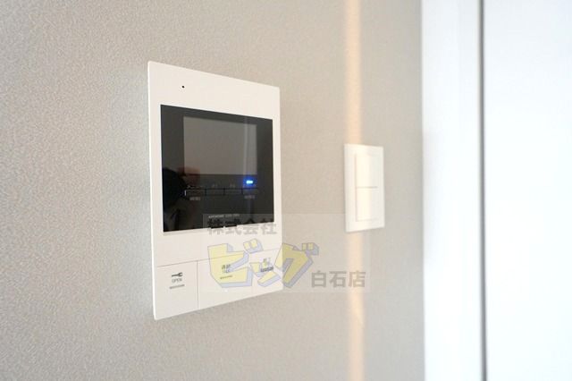 セキュリティ　防犯面で安心のＴＶモニターホン設備が付いています♪