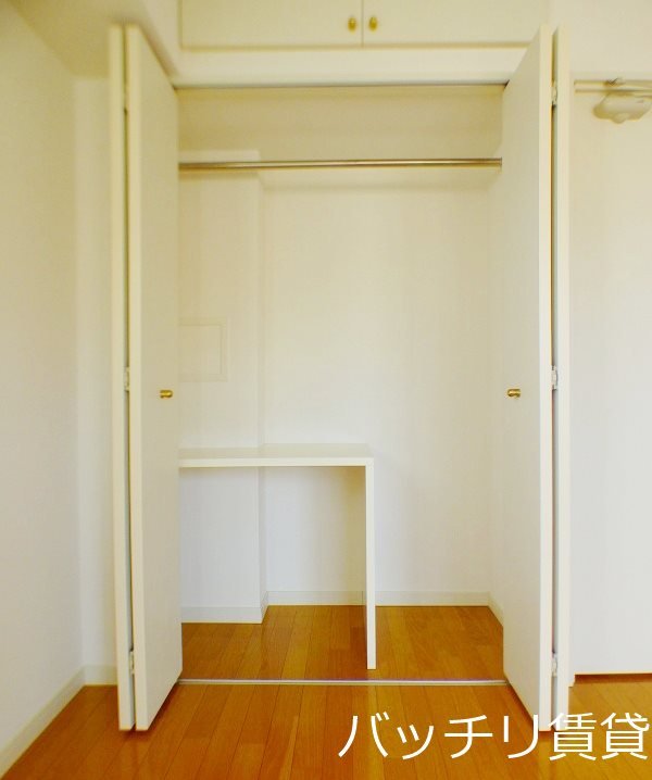 収納　＊画像は別部屋の為イメージ、現状を優先致します。