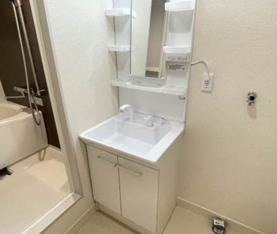 フレグランス国府 A棟の内装写真