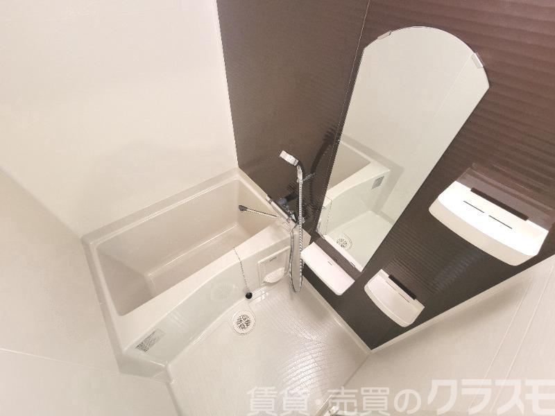 バス・シャワールーム　浴室乾燥機付きバス♪