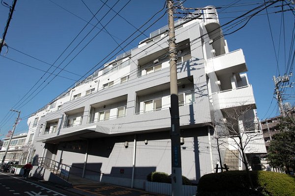 病院　総合川崎臨港病院（病院）まで13m