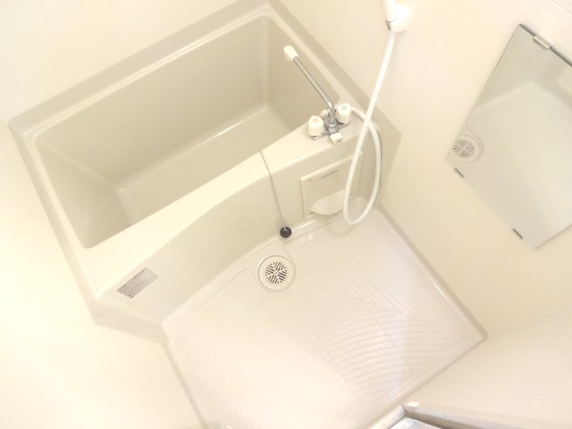 バス・シャワールーム　ゆったりバスルーム