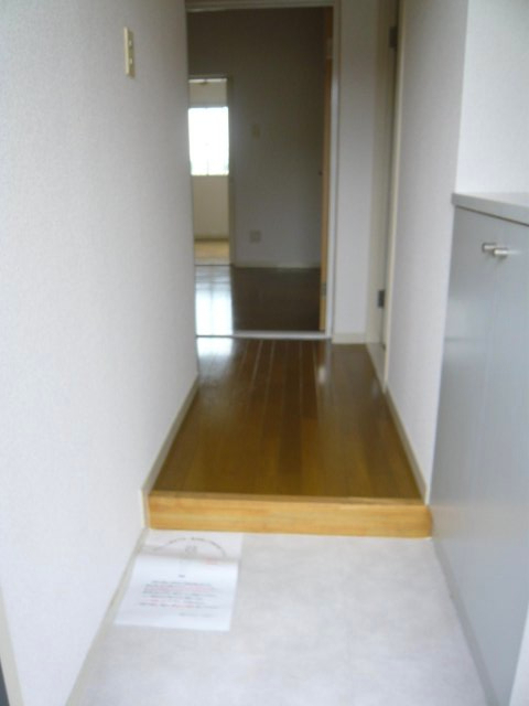 玄関　他号室の写真、参考まで。