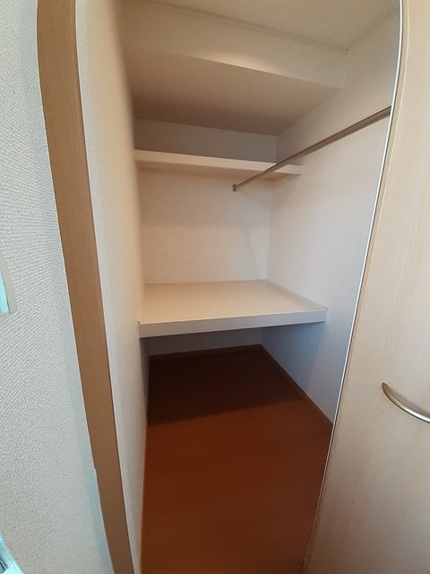 収納　図面と現状に相違がある場合には現状を優先
