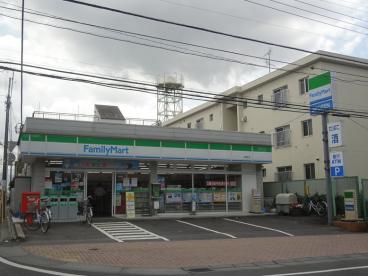 コンビニ　ファミリーマート柏富勢店（コンビニ）まで698m