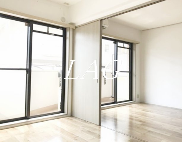 居室・リビング　洋室のお部屋です。