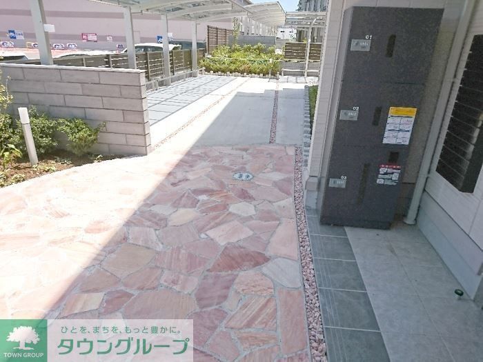 エントランス　エントランス