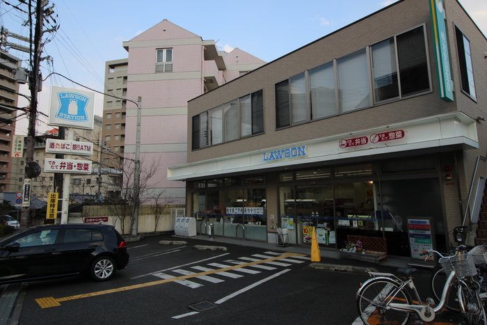 コンビニ　ローソン（コンビニ）まで160m