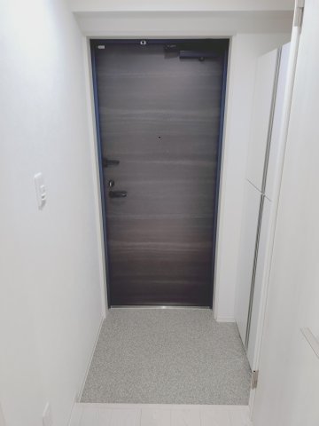 玄関　スッキリまとまった玄関です