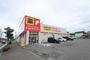 ドラックストア　ドラッグ・トップス小針店（ドラッグストア）まで394m