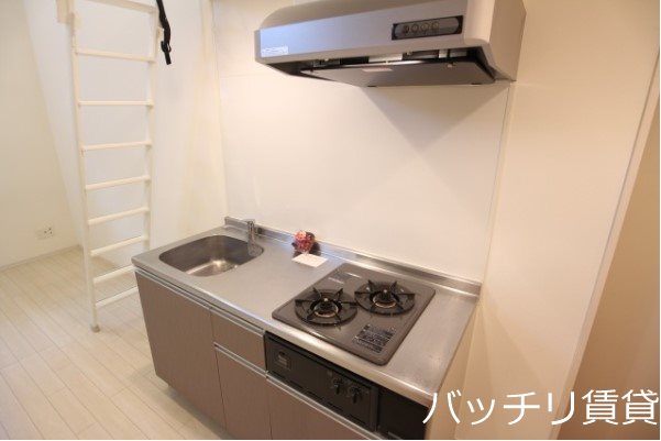 キッチン　※写真は別号室タイプの為、現状を優先。