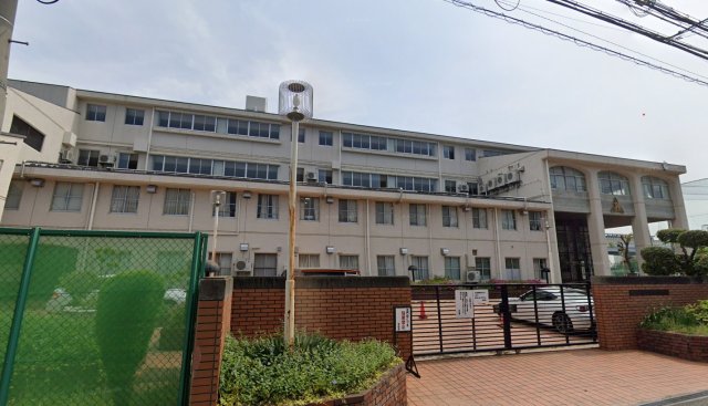 高校・高専　兵庫県立芦屋高等学校（高校・高専）まで1177m