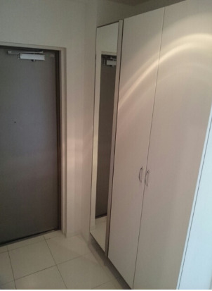 玄関　※別部屋の参考写真です。