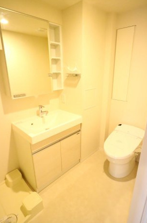 洗面設備　※別部屋の参考写真です。
