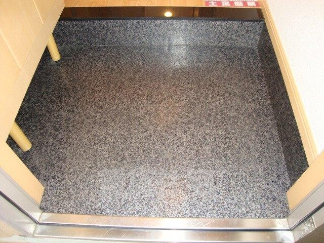 玄関　玄関（イメージ）
