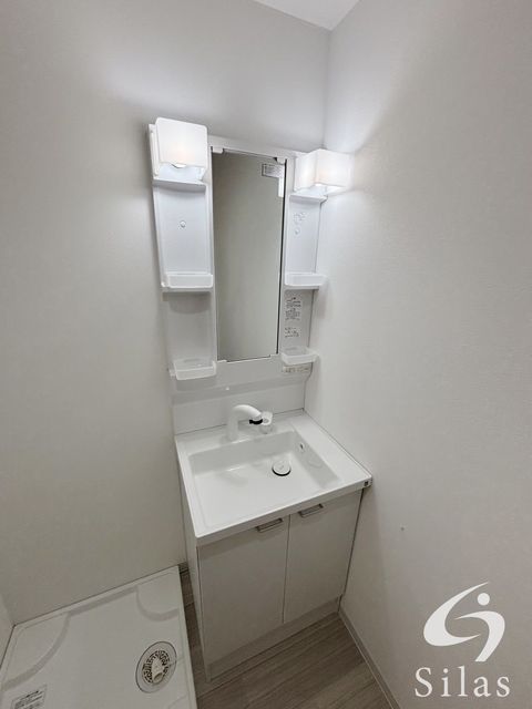 洗面設備　同仕様