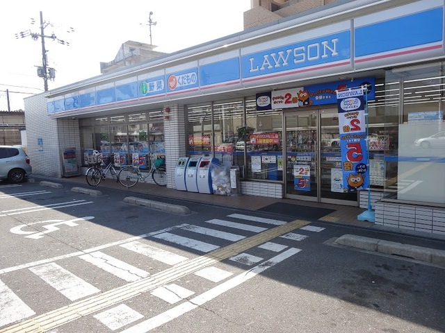 コンビニ　ローソン東大阪寺前町一丁目店（コンビニ）まで363m