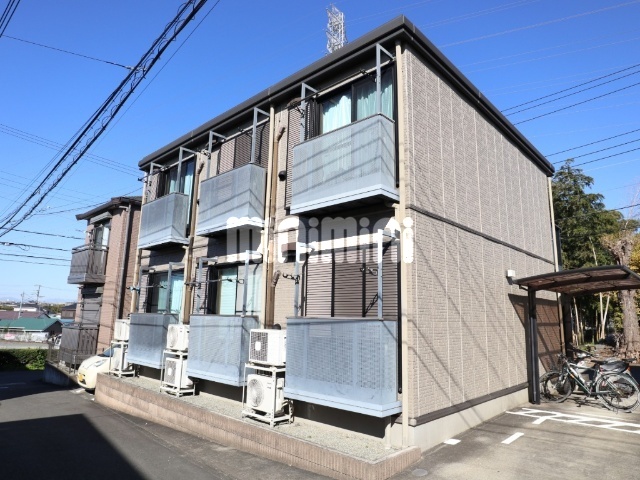 建物外観　閑静な住宅街にあります