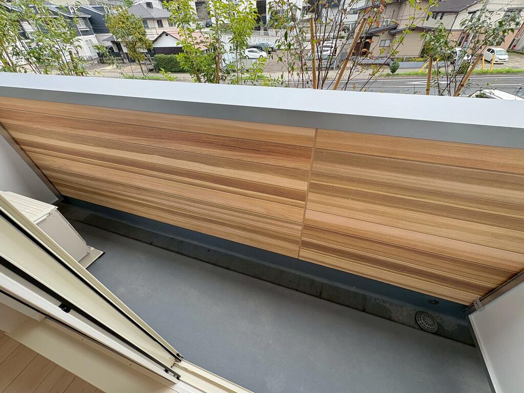 バルコニー