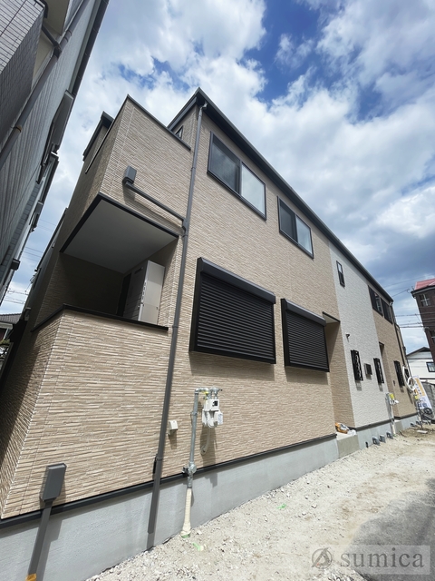 建物外観　【新築物件】８月末完成予定！！