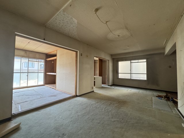 3LDK Mansion in Nishinomiya, Hyogo — photo 3 of 3