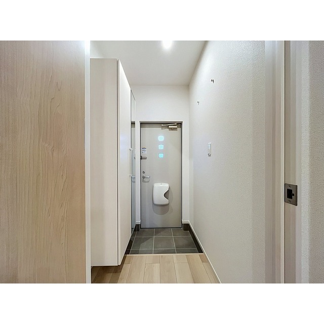 コンフォーティア信濃大町IIの玄関写真