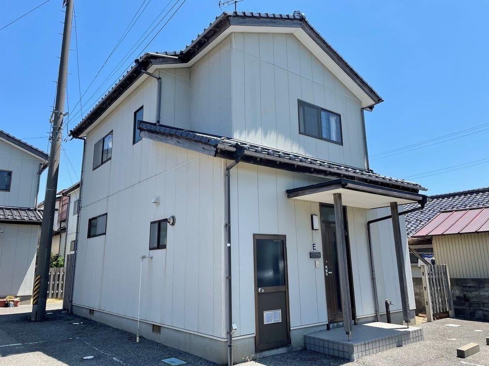 ＪＲ羽越本線 酒田駅 徒歩32分 築28年