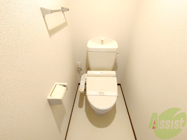 トイレ　ウォシュレット機能が付いているトイレです