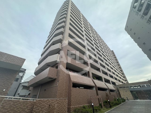建物外観　キングスクエアヴィルジア大阪　外観