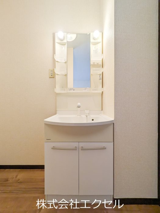洗面設備　同等タイプのイメージ画像です。