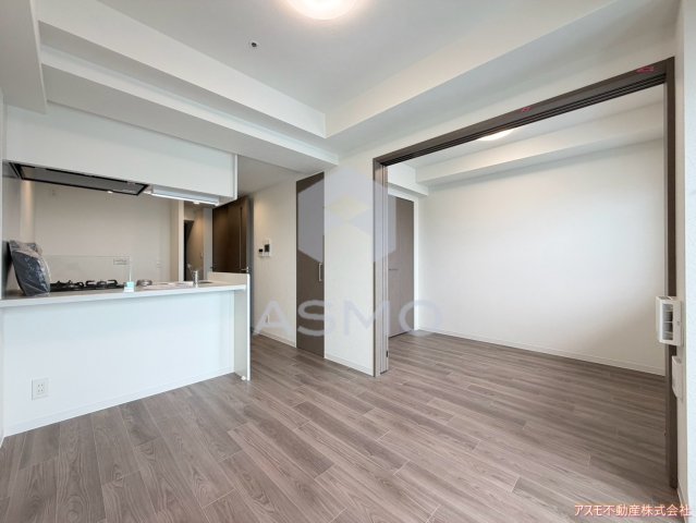 居室・リビング　同マンション別部屋　参考写真
