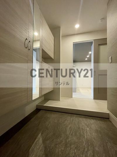 D-Resena 浮城の玄関写真