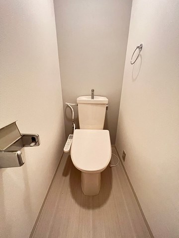 トイレ　トイレもきれいです