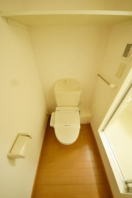 レオパレスくるみのトイレ写真