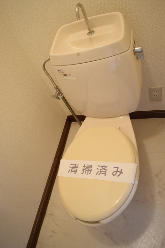 トイレ　現況優先