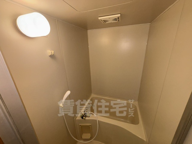 阪急宝塚線 庄内駅 徒歩12分 3階建 築31年の風呂写真