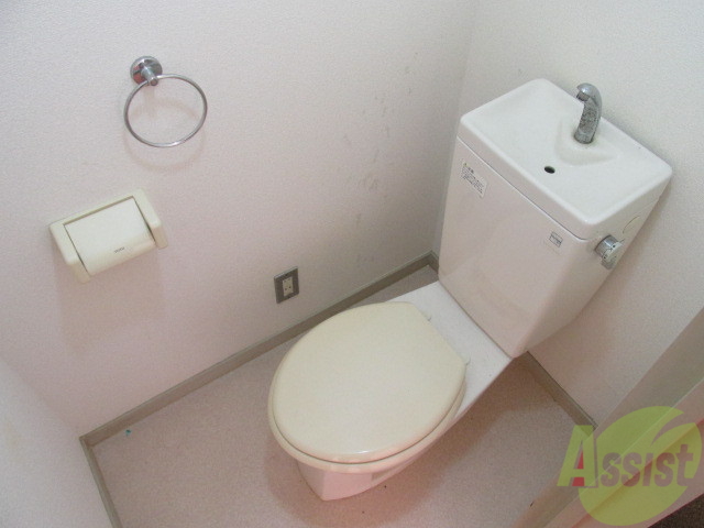 トイレ　きれいなトイレです