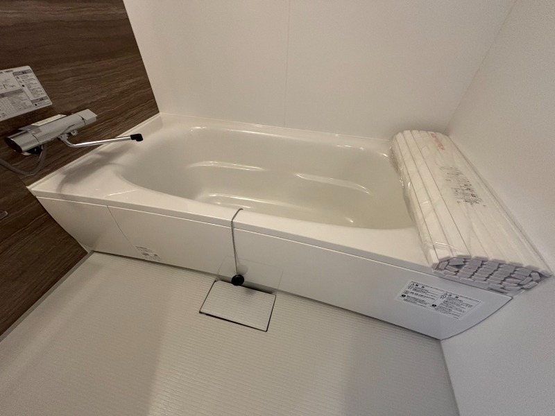 バス・シャワールーム　湯船につかれます♪