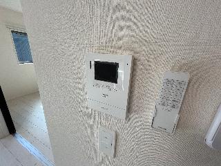 セキュリティ　カメラ付インターホン（イメージ）