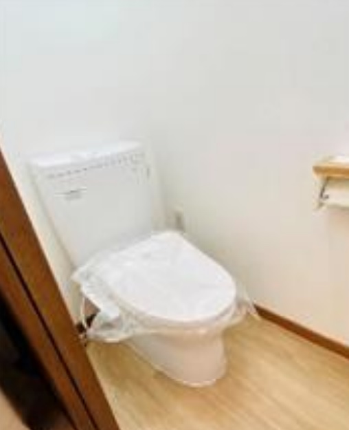 ＪＲ横浜線 大口駅 徒歩13分 2階建 築41年のトイレ写真