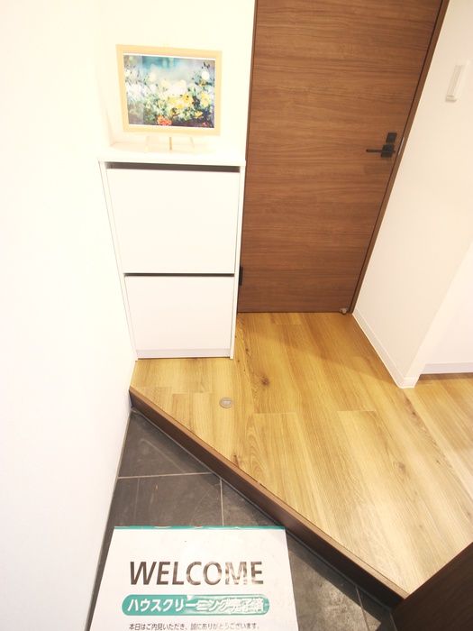 CRE casa板橋本町の玄関写真