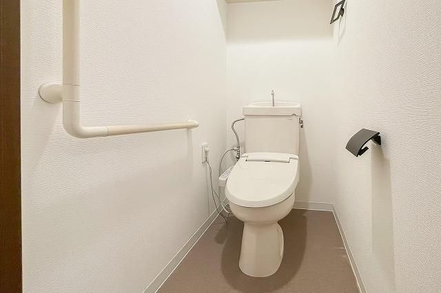 トイレ　（別タイプ参考写真）サンセゾンI　北区志茂4