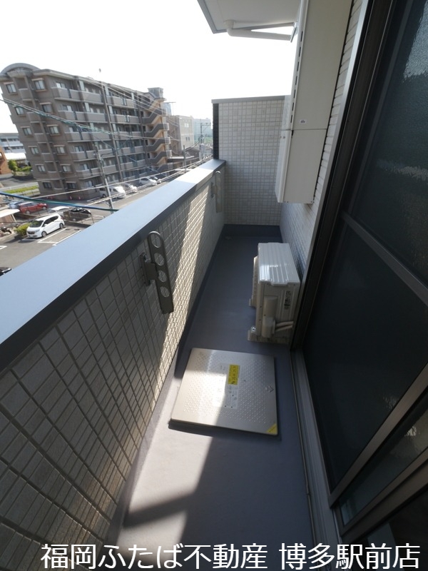 Litera IBK 香椎東の内装写真