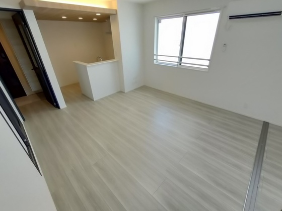 居室・リビング　※別部屋の写真です
