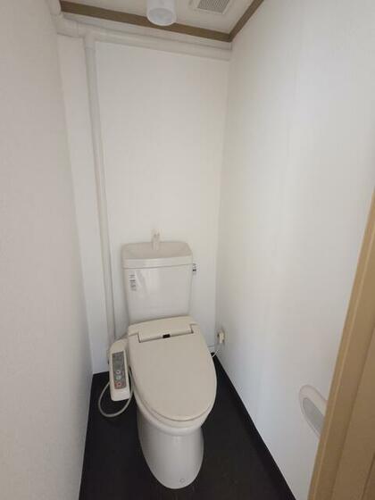 第2釘宮ビルのトイレ写真
