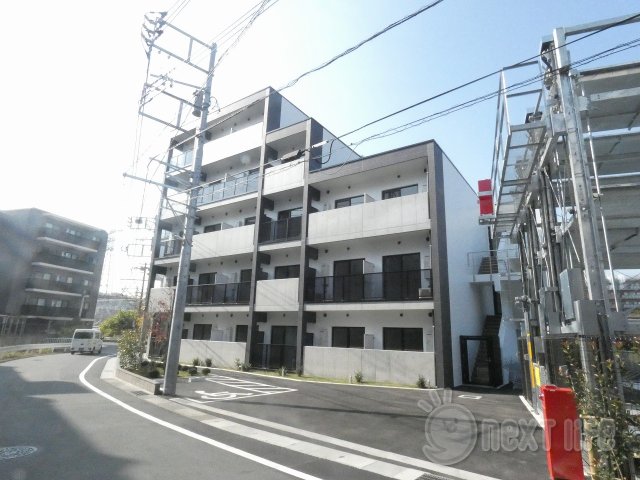 ロックス新百合ヶ丘の外観写真